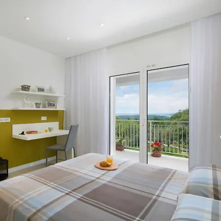 Peaceful In With Sea View * Stanisovi