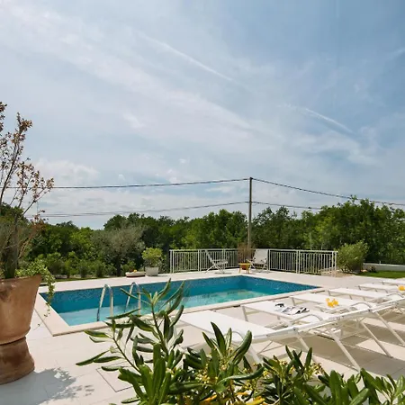 Villa Peaceful In With Sea View *